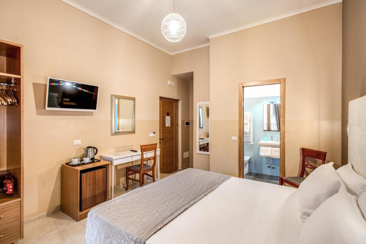 La Residenza Suites Рим Екстериор снимка